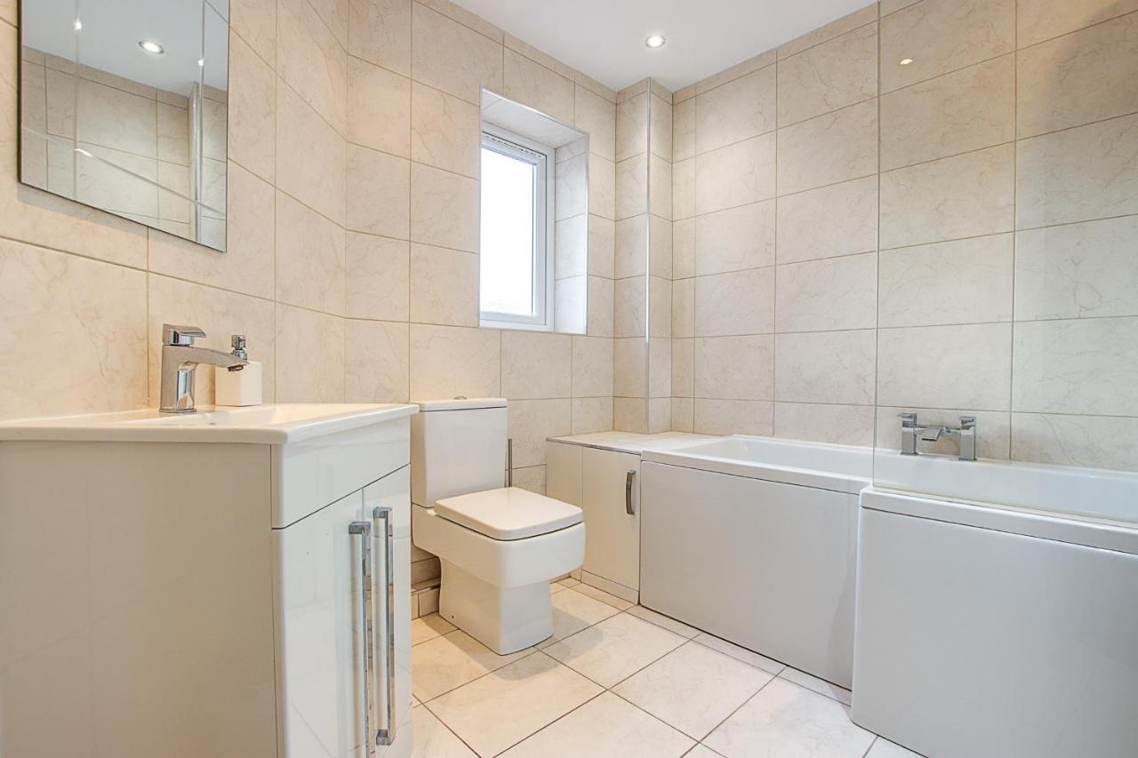 Sunderland Short Stays 2 Bedroom Apartment Free Parking Fulwell Sr6 外观 照片