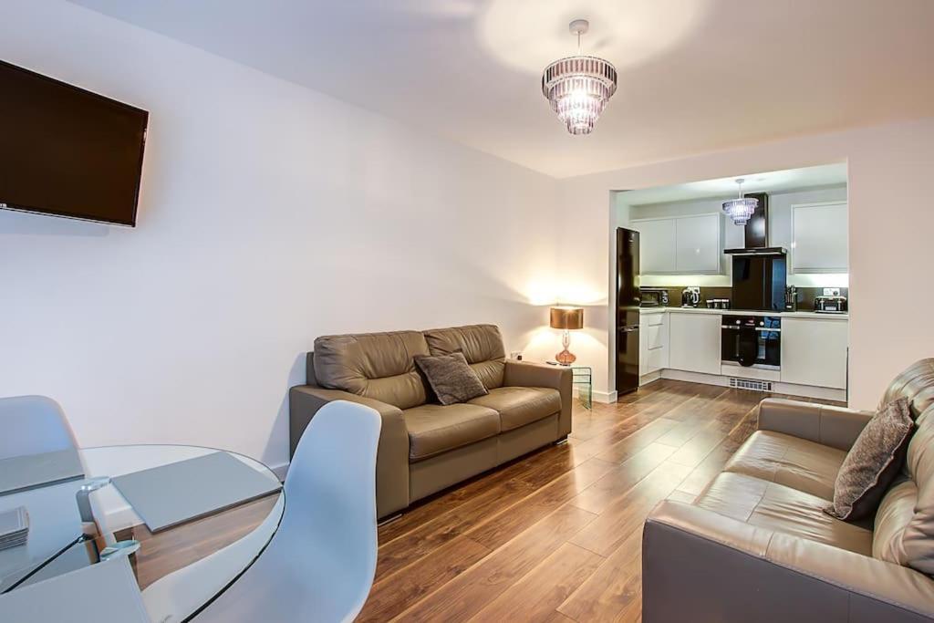 Sunderland Short Stays 2 Bedroom Apartment Free Parking Fulwell Sr6 外观 照片