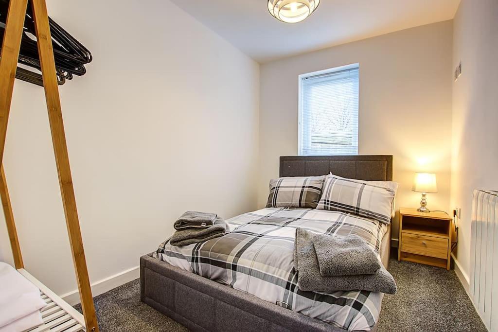 Sunderland Short Stays 2 Bedroom Apartment Free Parking Fulwell Sr6 外观 照片