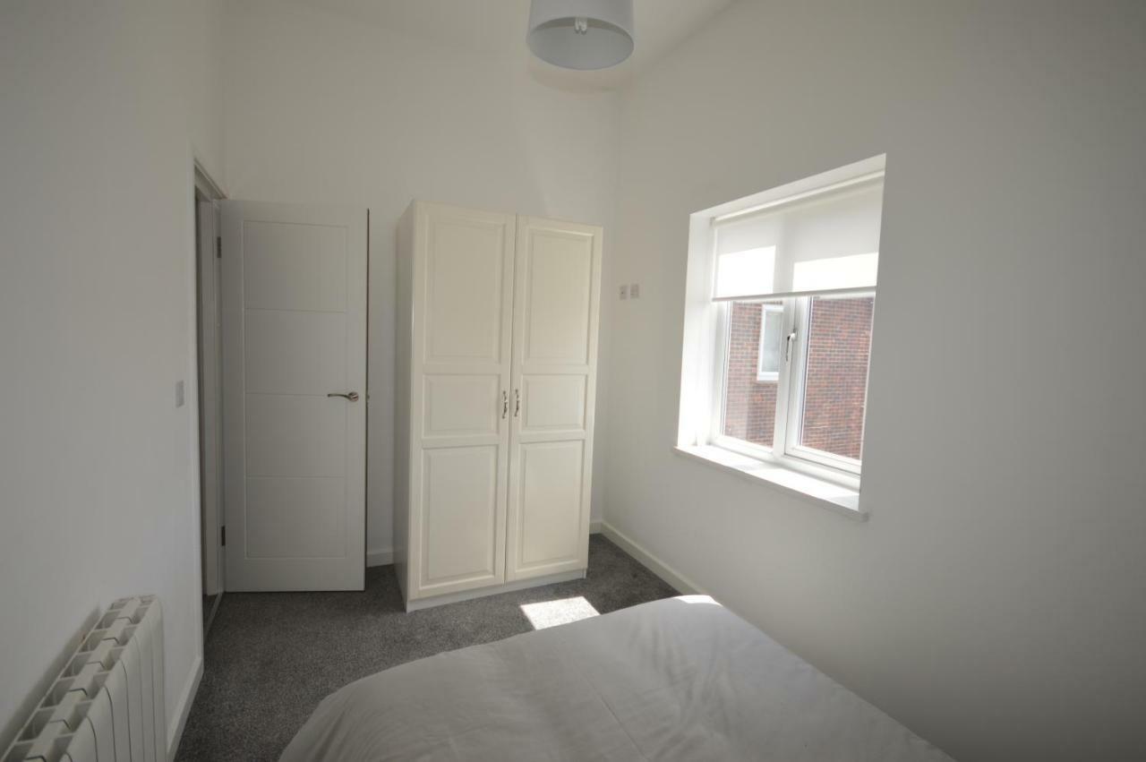Sunderland Short Stays 2 Bedroom Apartment Free Parking Fulwell Sr6 外观 照片