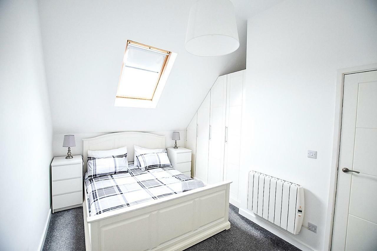 Sunderland Short Stays 2 Bedroom Apartment Free Parking Fulwell Sr6 外观 照片