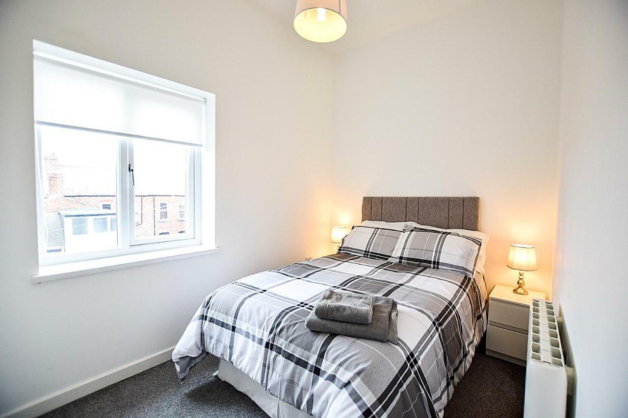 Sunderland Short Stays 2 Bedroom Apartment Free Parking Fulwell Sr6 外观 照片